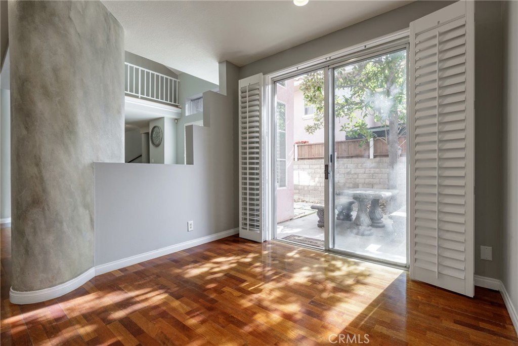 MLS #SR25256197 image #9