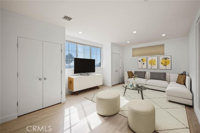 MLS #SR25256214 image #12