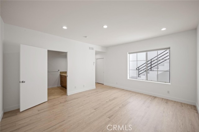 MLS #SR25256214 image #17