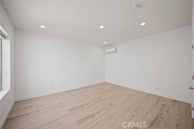 MLS #SR25256214 image #18