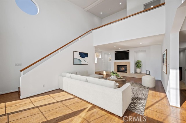 MLS #SR25256214 image #3