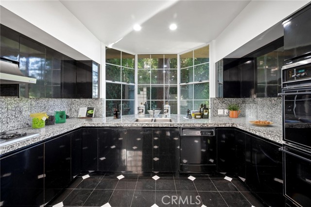 MLS #SR25256214 image #6