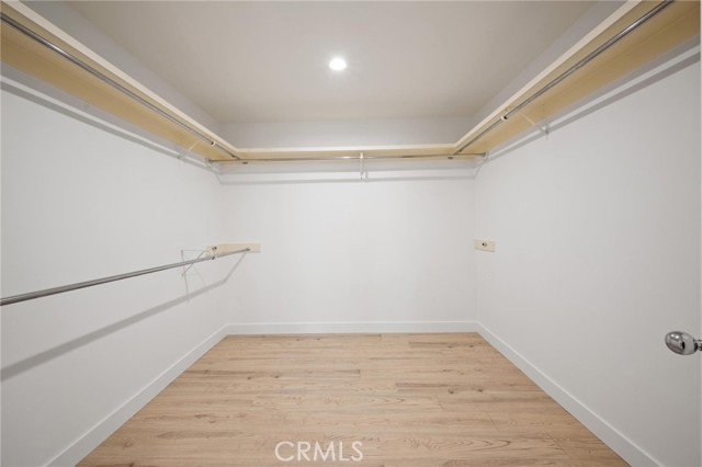 MLS #SR25256214 image #8