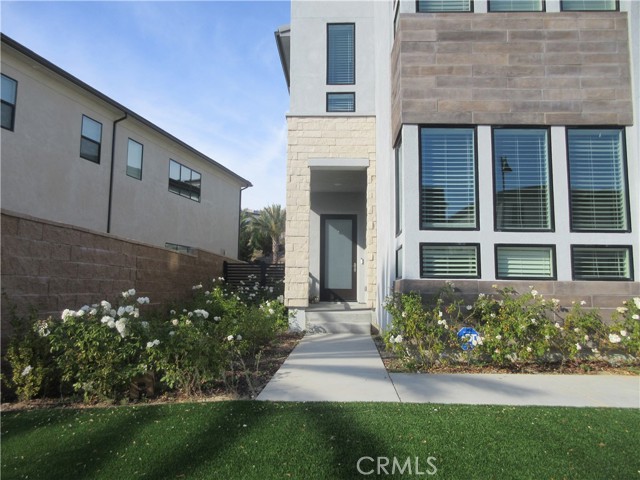 MLS #SR25256230 image #1