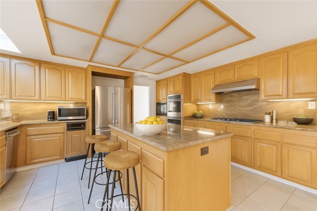 MLS #SR25256389 image #13