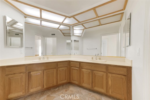 MLS #SR25256389 image #36