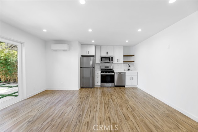 MLS #SR25256458 image #6