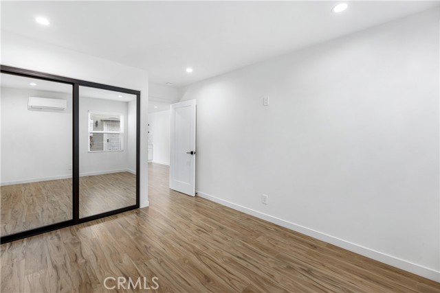 MLS #SR25256458 image #8