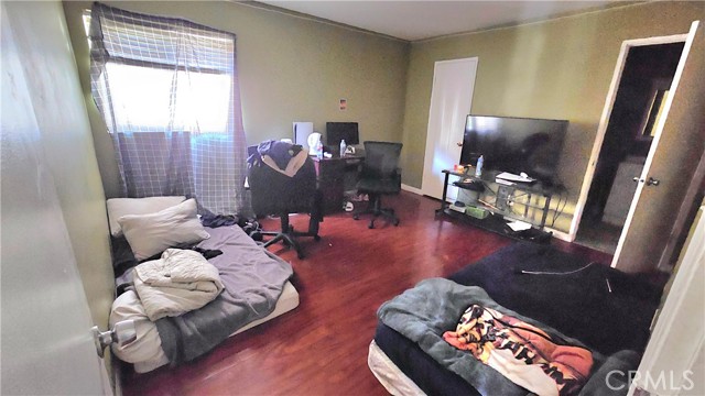 MLS #SR25256469 image #5