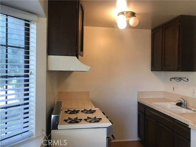 MLS #SR25256490 image #10