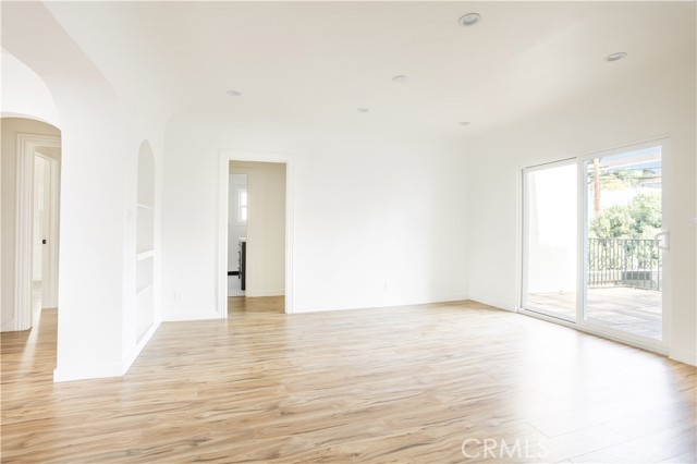 MLS #SR25256563 image #10