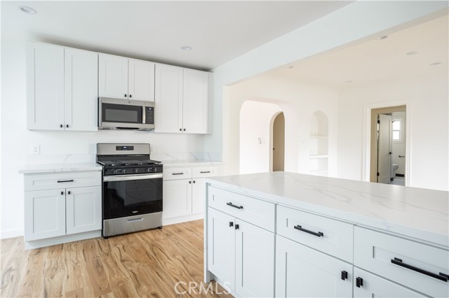 MLS #SR25256563 image #7