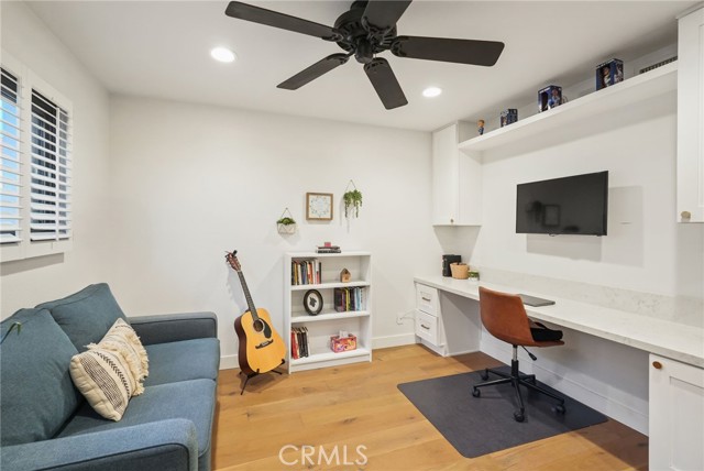 MLS #SR25256573 image #17