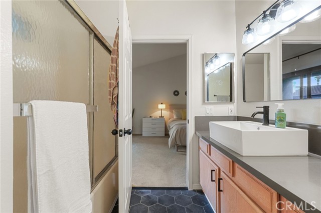 MLS #SR25256573 image #26