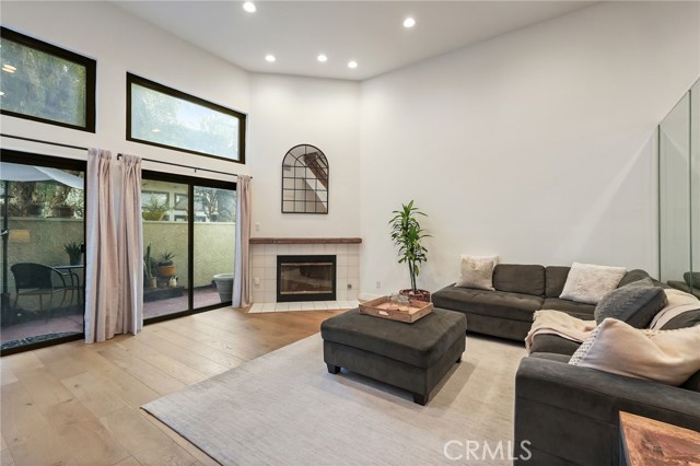 MLS #SR25256573 image #4