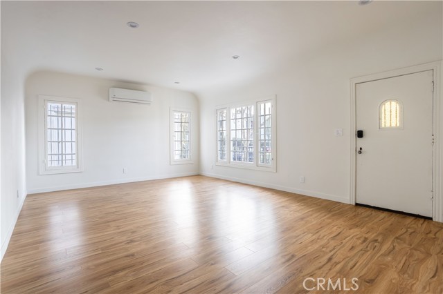 MLS #SR25256581 image #3