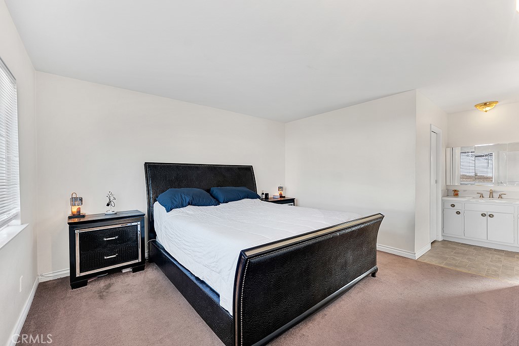 MLS #SR25256659 image #19