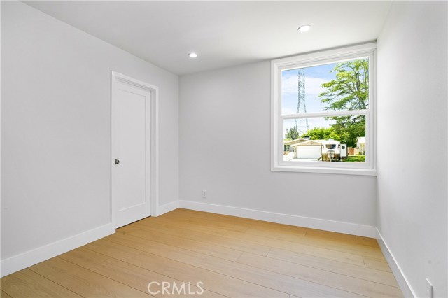 MLS #SR25256791 image #17