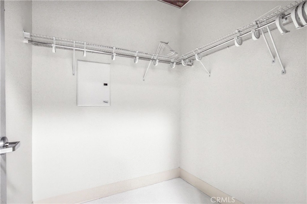 MLS #SR25256812 image #5