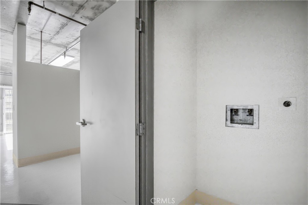 MLS #SR25256812 image #6