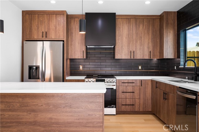 MLS #SR25256835 image #7