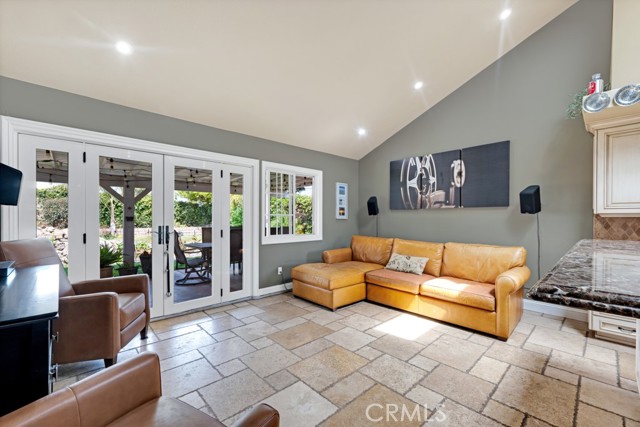 MLS #SR25256868 image #12