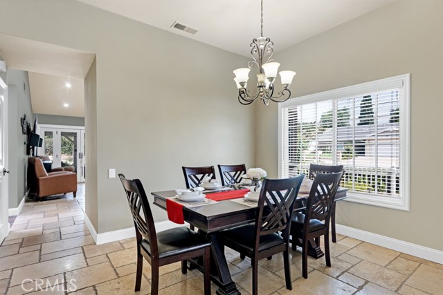 MLS #SR25256868 image #6