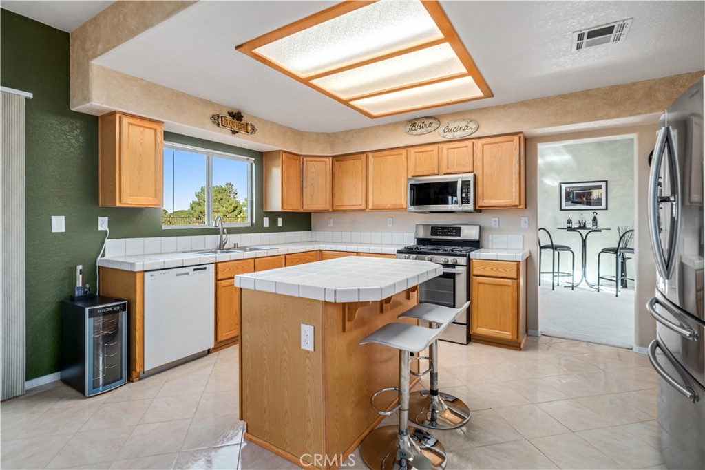 MLS #SR25256992 image #14