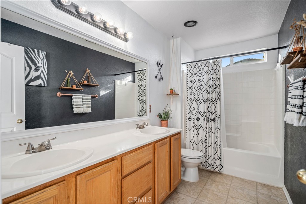 MLS #SR25256992 image #40