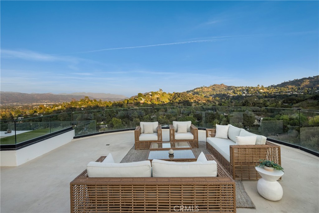 MLS #SR25257084 image #12