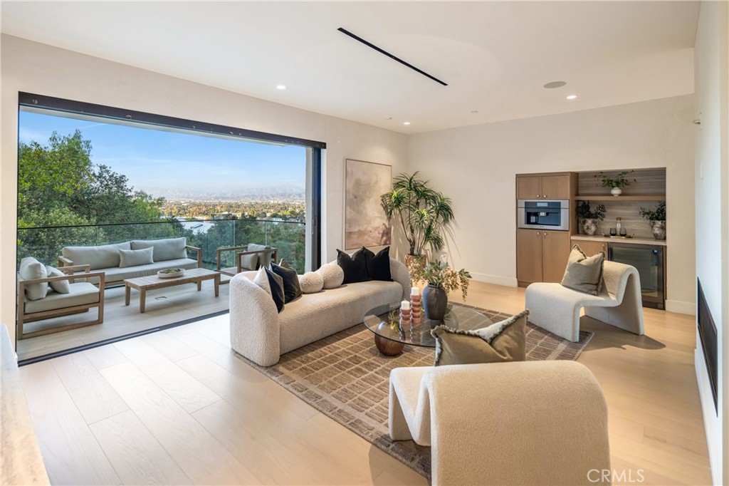 MLS #SR25257084 image #16