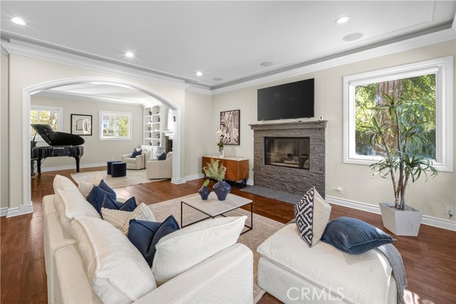 MLS #SR25257092 image #6