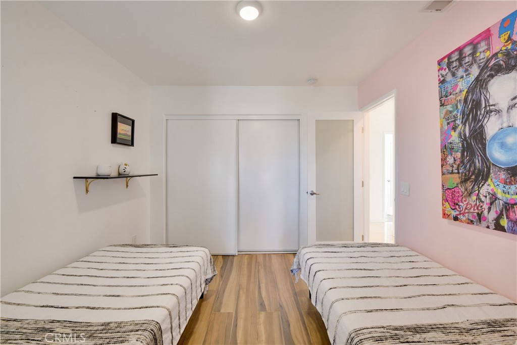 MLS #SR25237701 image #11