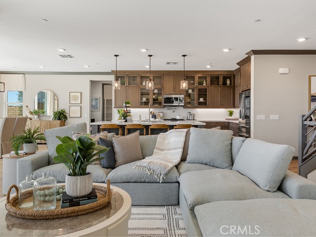 MLS #SR25257166 image #8