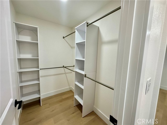 MLS #SR25257236 image #9