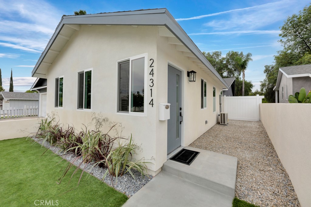 MLS #SR25257239 image #10