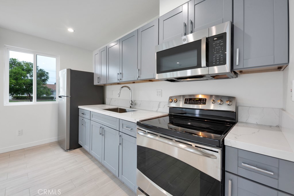 MLS #SR25257239 image #2