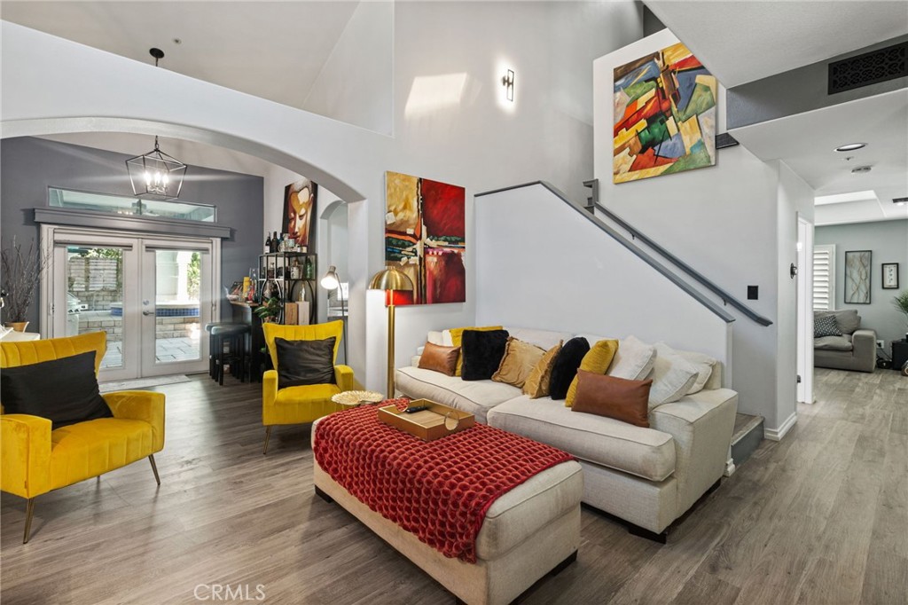 MLS #SR25257307 image #2