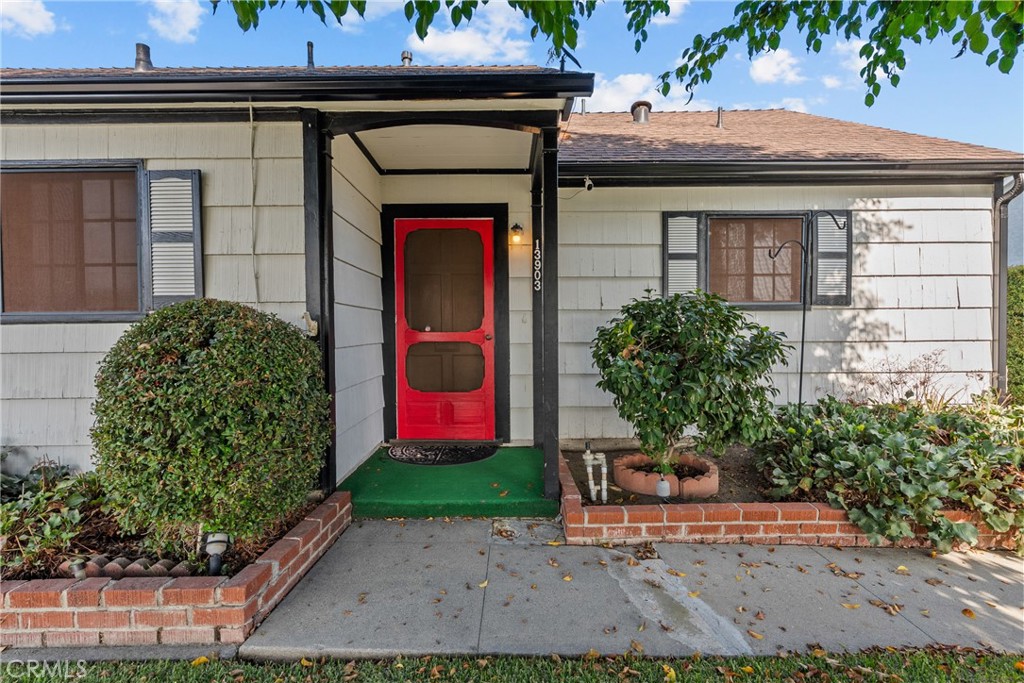 MLS #SR25257317 image #2