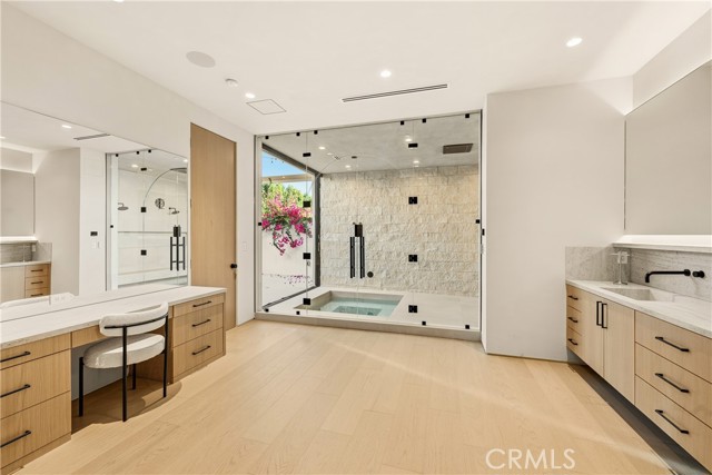 MLS #SR25257376 image #31