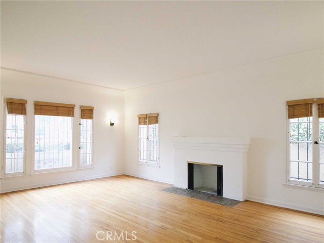 MLS #SR25257508 image #1