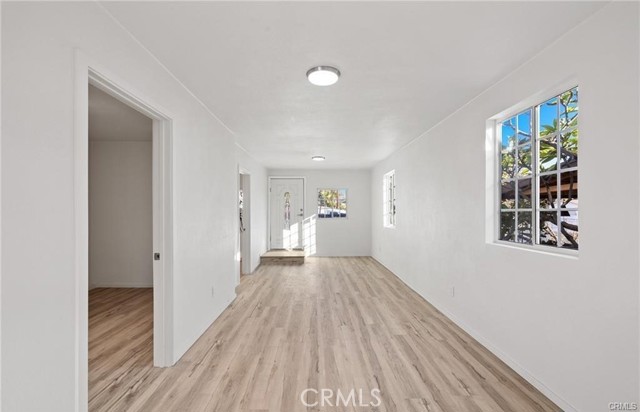 MLS #SR25257536 image #7