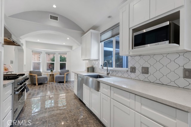 MLS #SR25257581 image #14