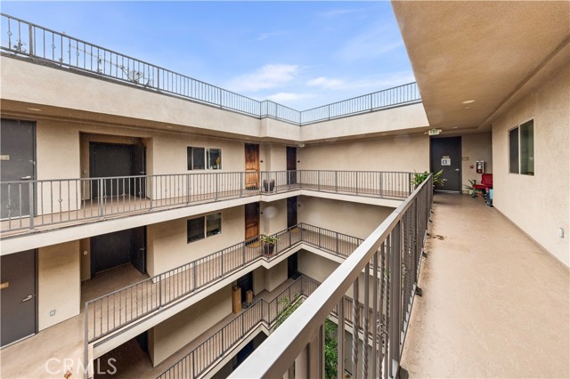 MLS #SR25257608 image #8