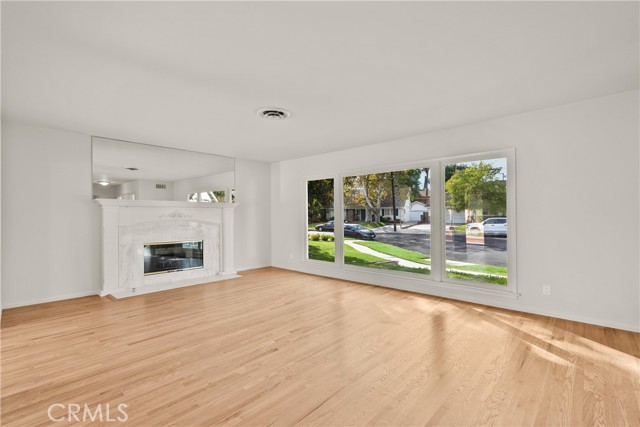 MLS #SR25257667 image #10