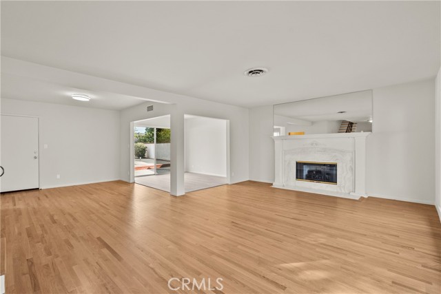 MLS #SR25257667 image #8