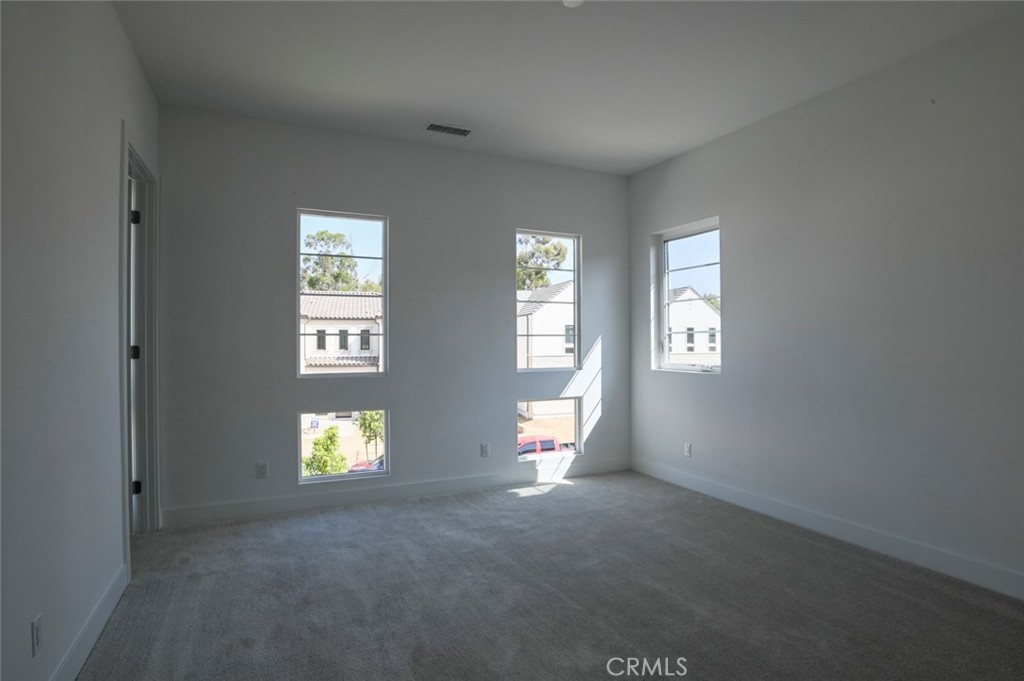 MLS #SR25257675 image #33