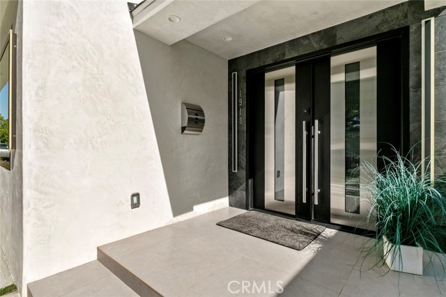 MLS #SR25257680 image #8