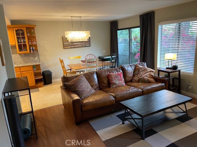 MLS #SR25257718 image #1