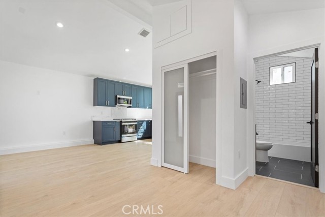 MLS #SR25257781 image #8